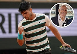 Álex Corretja desvela una conversación con Alcaraz tras arrollar en cuartos de Roland Garros: «El que se mosquea hoy contigo soy yo»