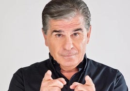 Pedro Ruiz va al cine a ver 'Votemos' y opina sin tapujos sobre la película de Clara Lago: «El público sale...»