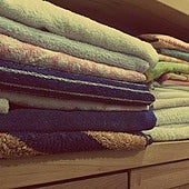 Una experta en limpieza da un truco para mantener los armarios limpios y con buen olor