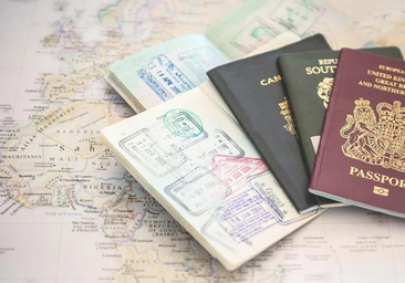 La Policía Nacional avisa de lo que tienes que hacer si te roban tus documentos en el extranjero