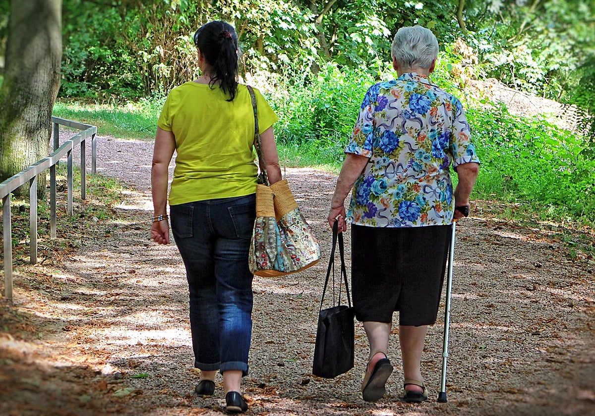 Necesitamos hacer ejercicio más a menudo con una intensidad de moderada a vigorosa para perder peso
