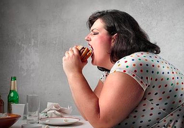 Las madres transmiten el riesgo de obesidad a sus hijas