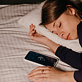 Menos felices y más ansiosos; estas son las consecuencias de dormir mal