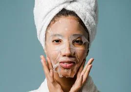 Las reglas de oro de los dermatólogos para tener una piel del rostro sana y cuidada