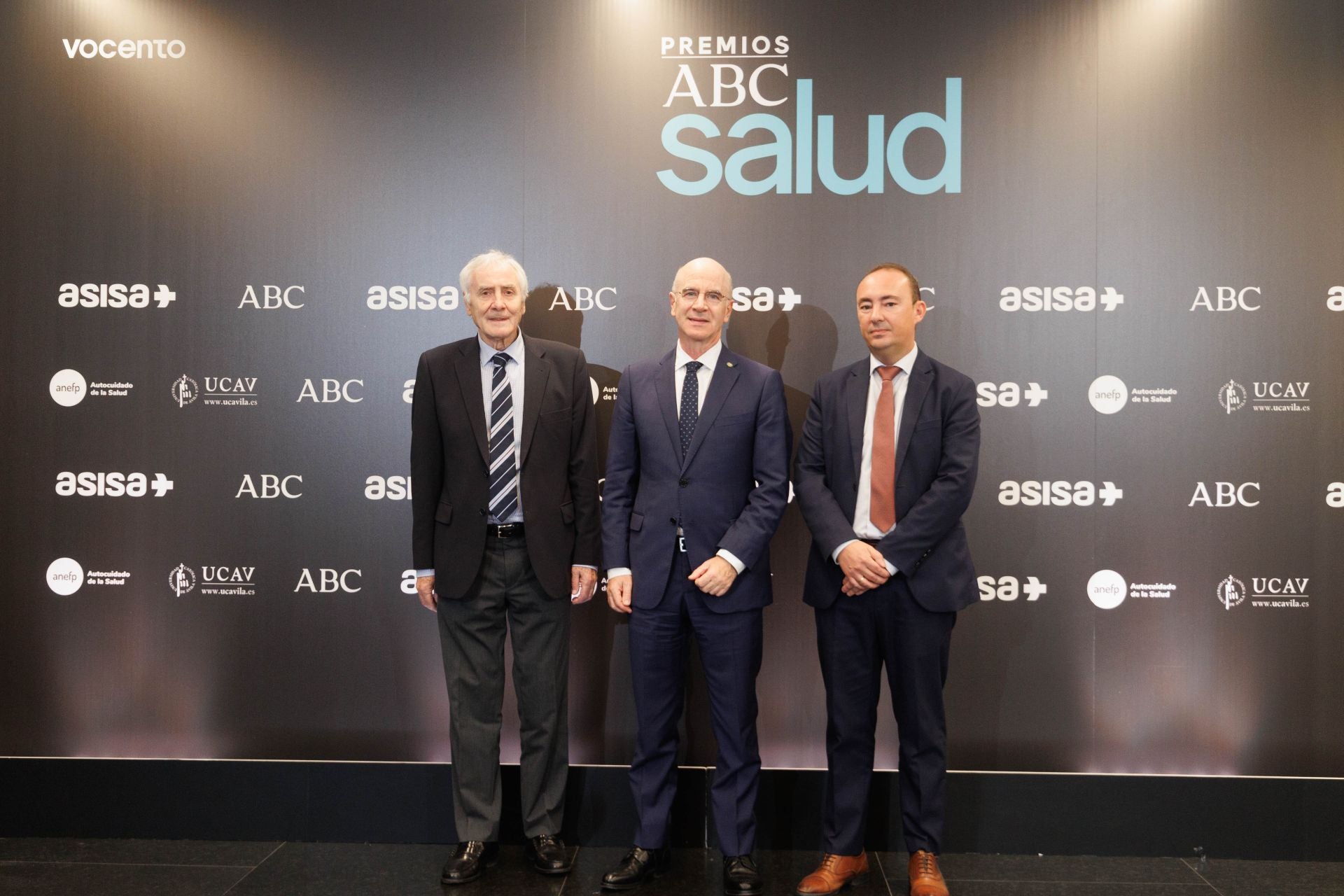 Esteban Ímaz, exsecretario del Consejo de Administración de PSN, Armando Solis Vázquez de Prada, presidente del grupo PSN y David San Cristóbal, director de comunicación de PSN