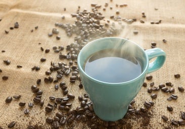El consumo de café o té se asocia con un menor riesgo de cáncer de cabeza y cuello