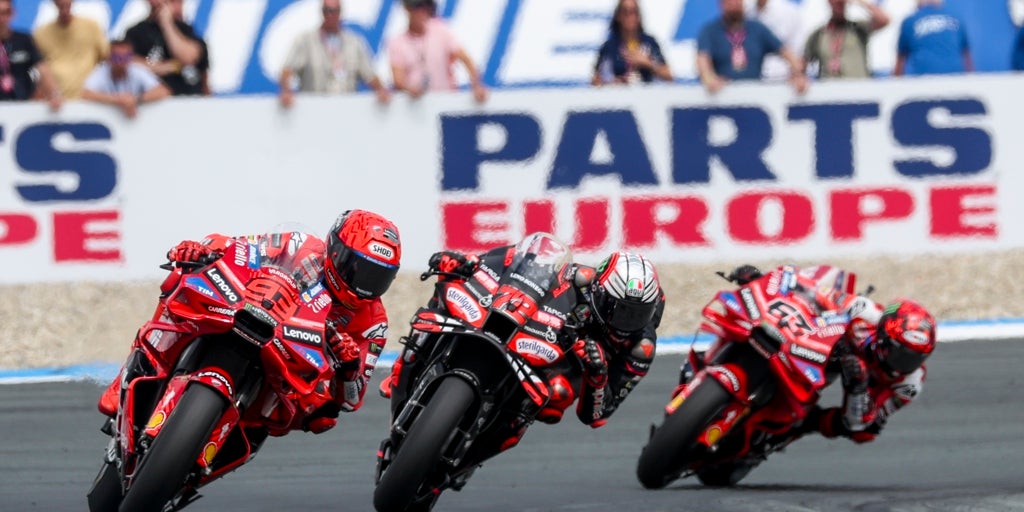 MotoGP ライダーの体はレース中にどのような影響を受けるのか