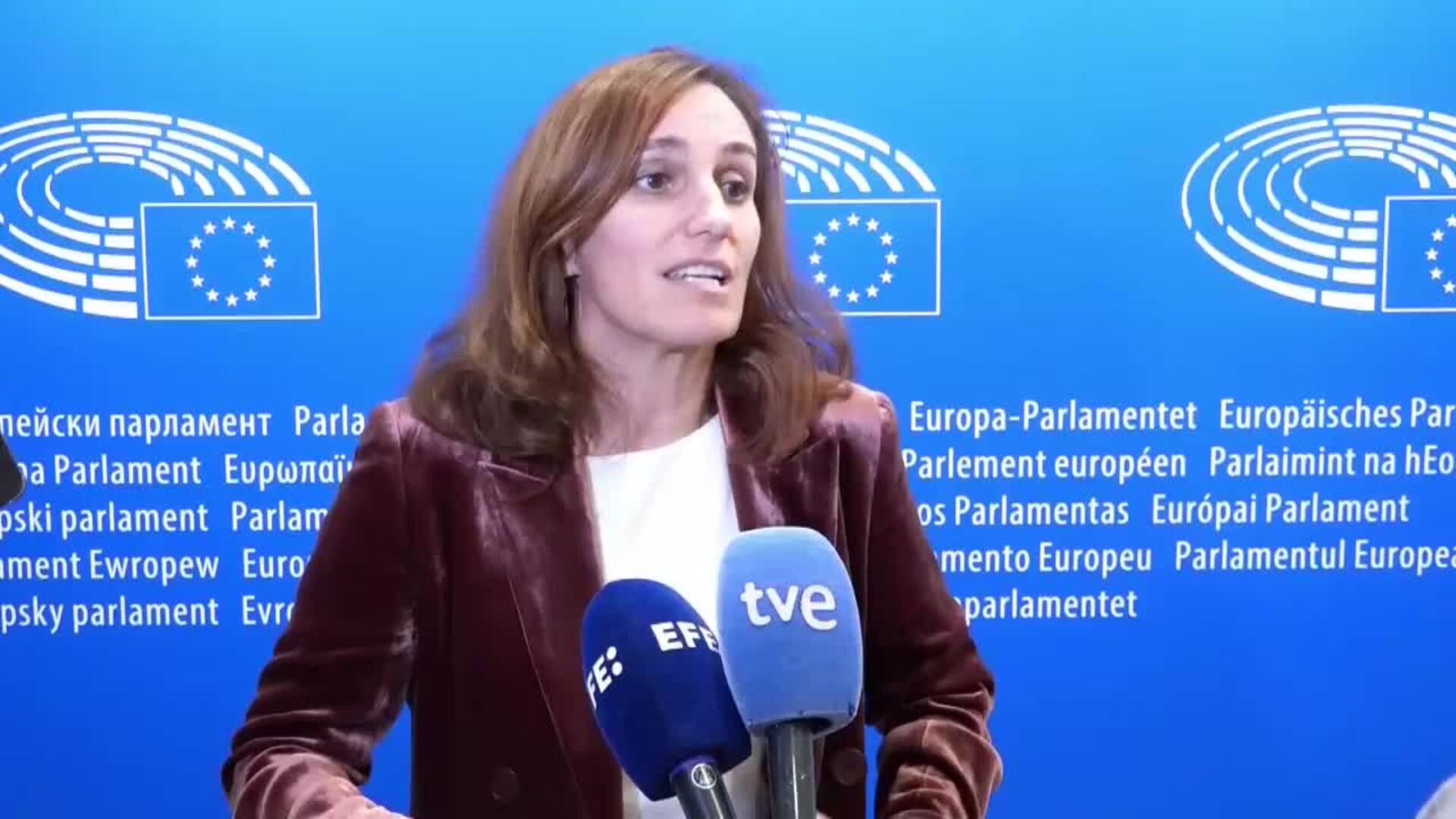 Mónica García llama a &quot;investigar a fondo&quot; los hospitales privatizados de Madrid