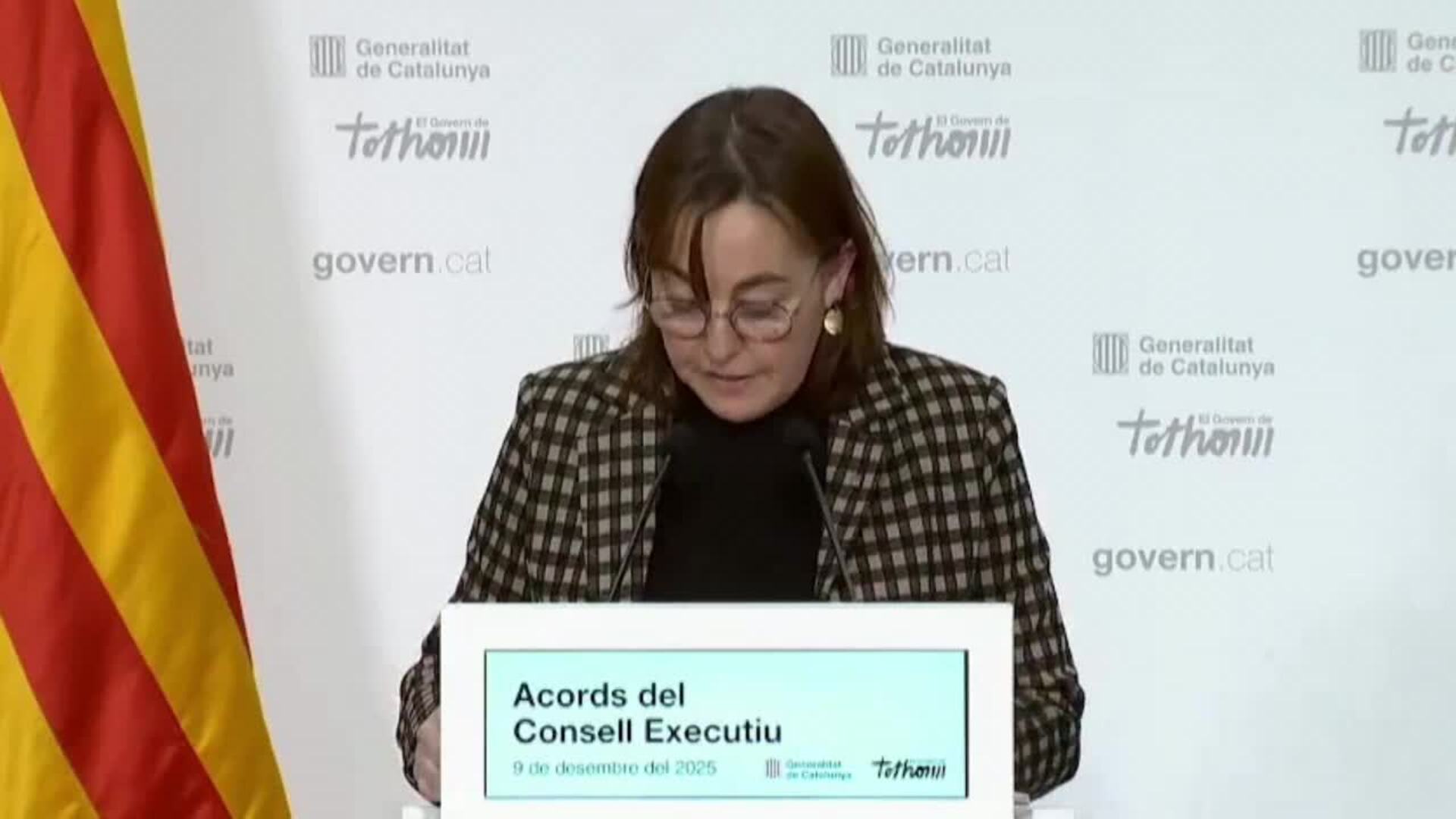 Cataluña instaura la mascarilla en centros de salud y residencias por el auge de la gripe