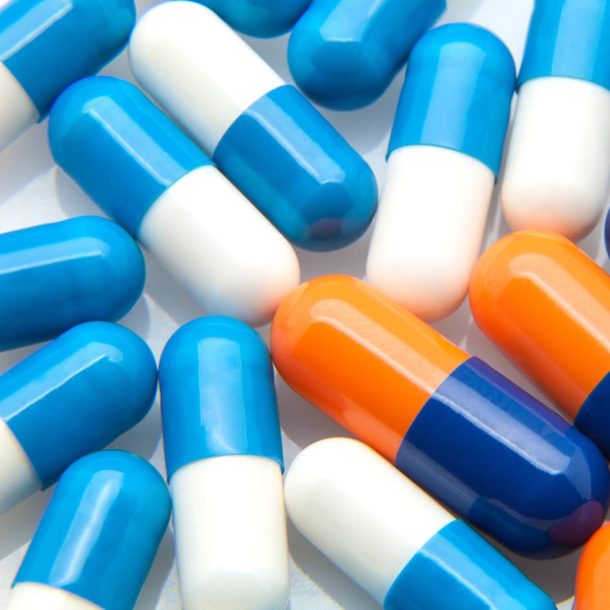 La Agencia del Medicamento avisa sobre los efectos secundarios de la amoxicilina, principio activo de los antibióticos