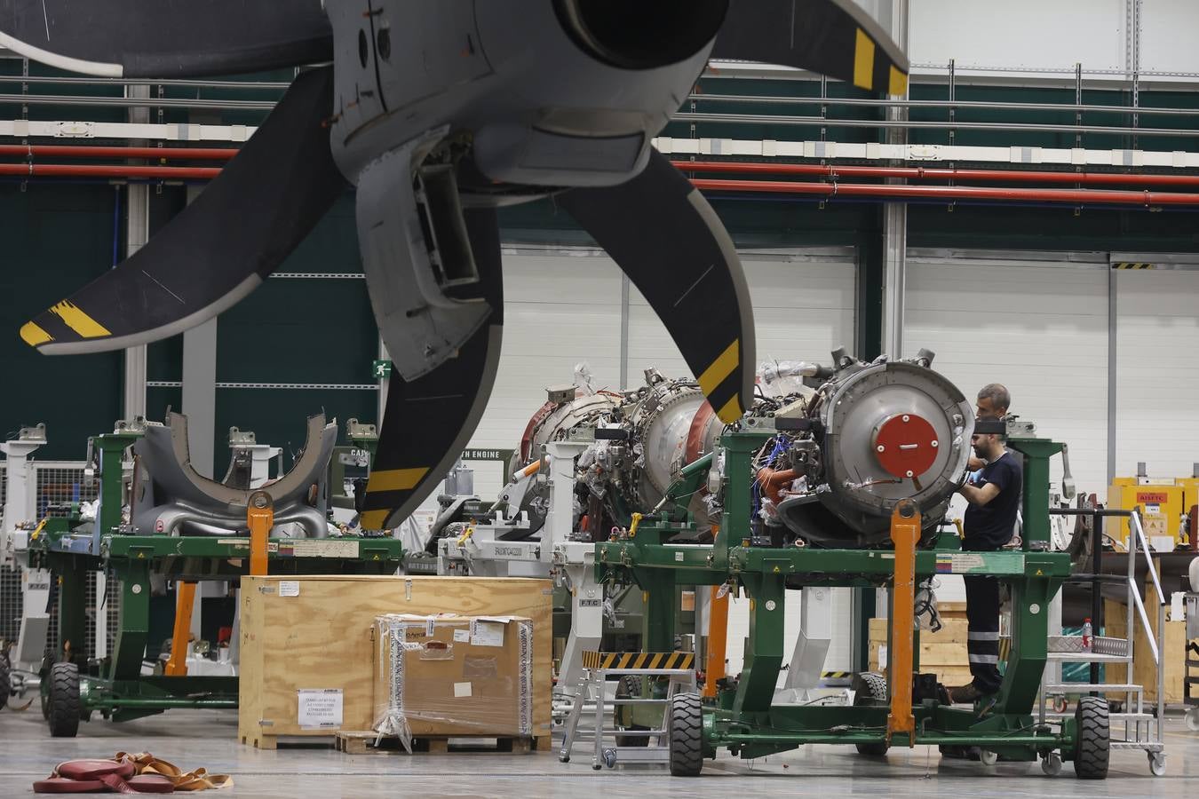 Presentación de kit de extinción de incendios acoplado al A400M