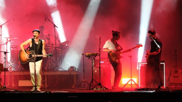 El Tío Pepe Festival bailó al ritmo del pop-rock de Dvicio y Marlon