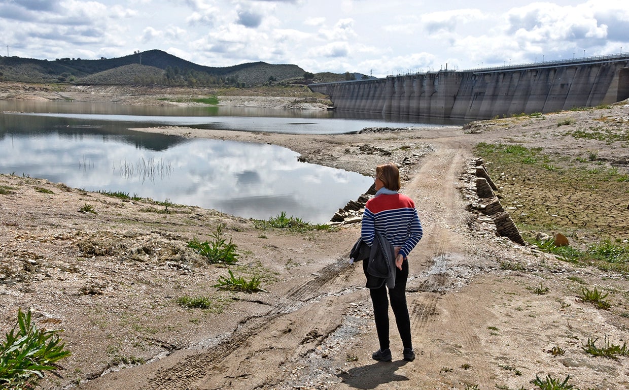 Imagen del pantano de Aracena, que se encuentra a menos del 20% de capacidad