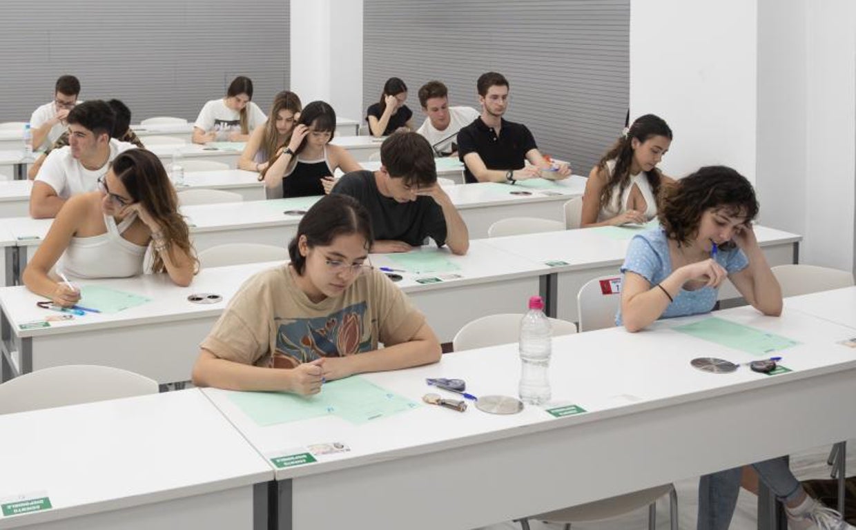 Exámenes en la Universidad de Sevilla