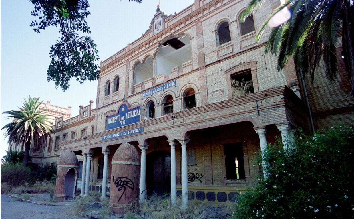 El cuartel «Daoiz y Velarde» era la sede del Regimiento de Artillería Raca 14 de Sevilla
