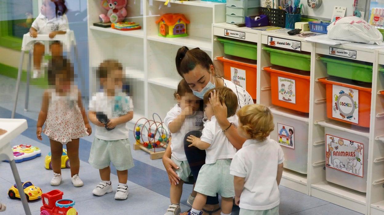 Las escuelas infantiles arrancan este jueves el curso con más del 30% de sus plazas libres en Sevilla