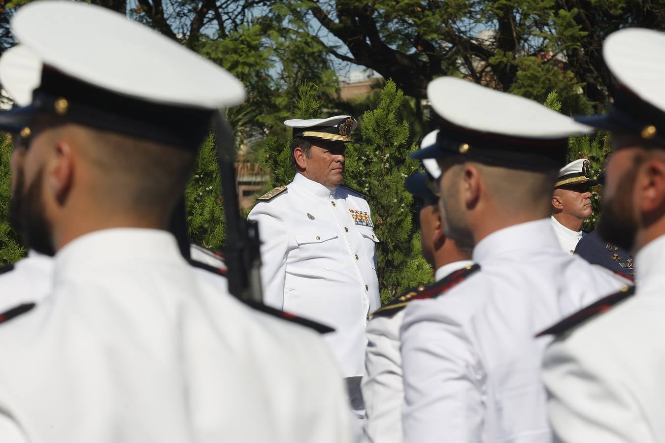 Homenaje a Elcano en la glorieta de los Marineros Voluntarios
