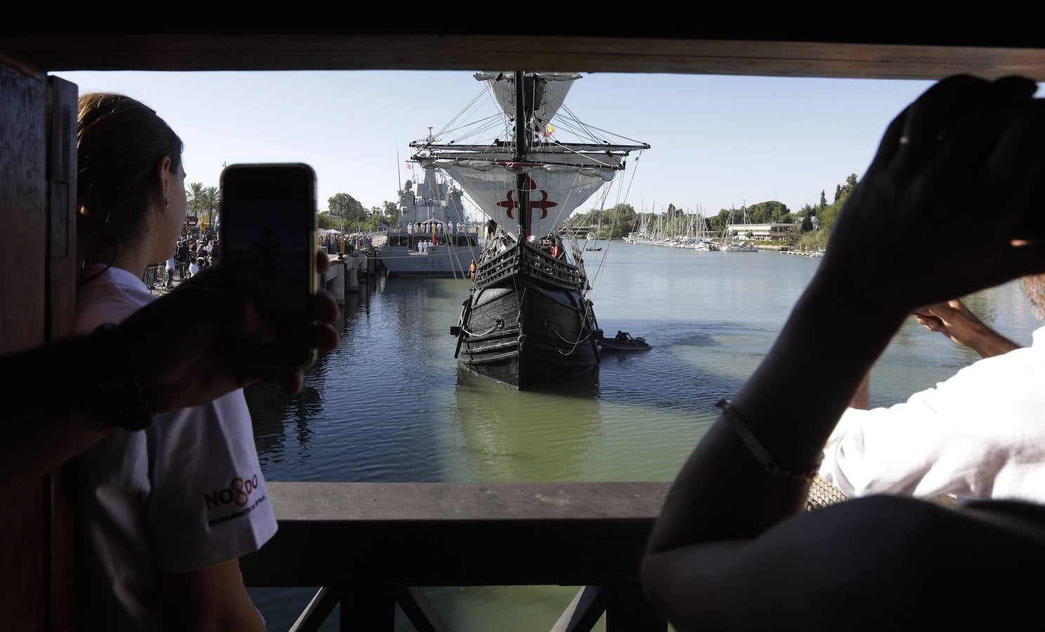 La nao Victoria vuelve a Sevilla cinco siglos después