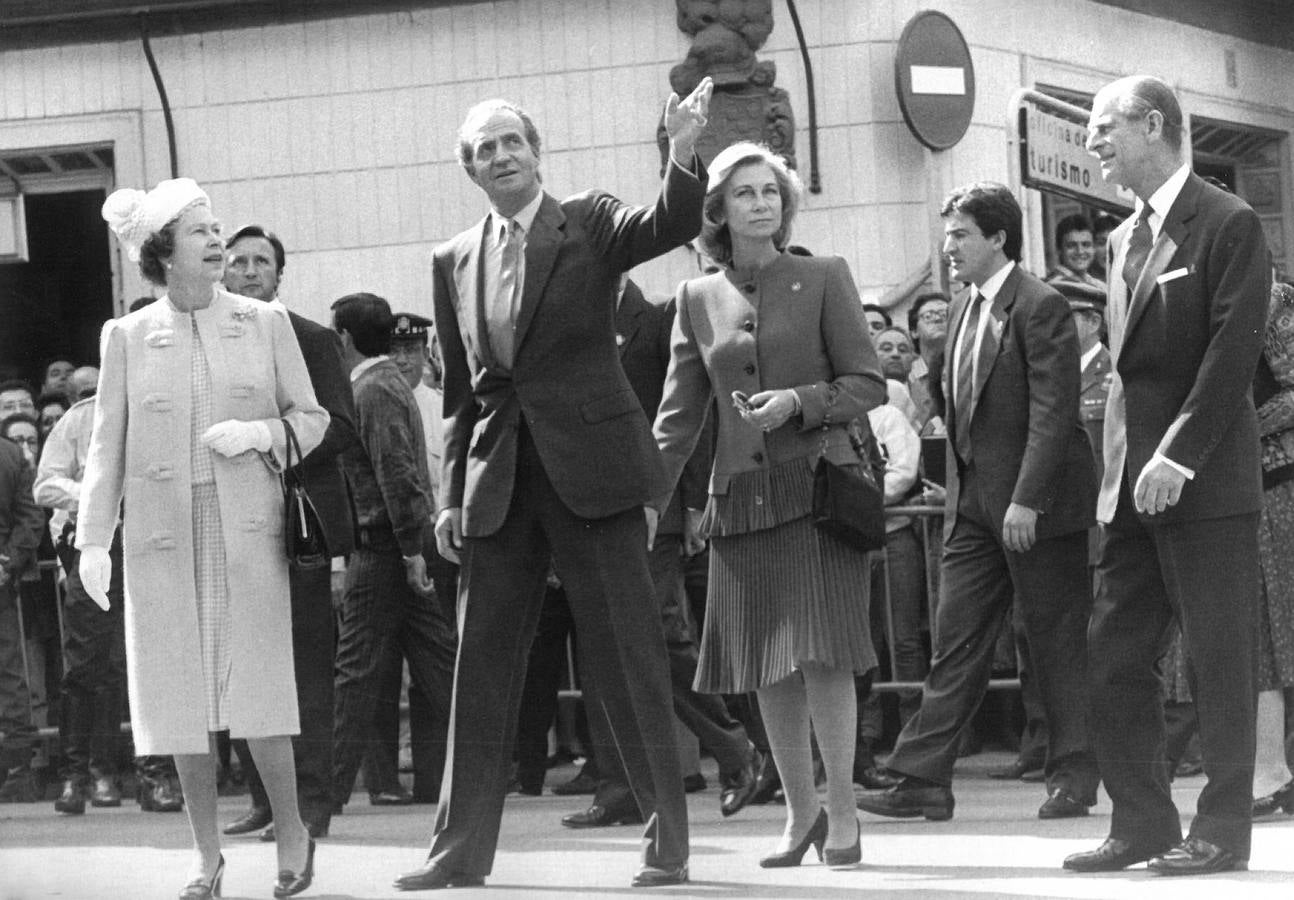 Visita de la Reina Isabel II y el Duque de Edimburgo a Sevilla en 1988