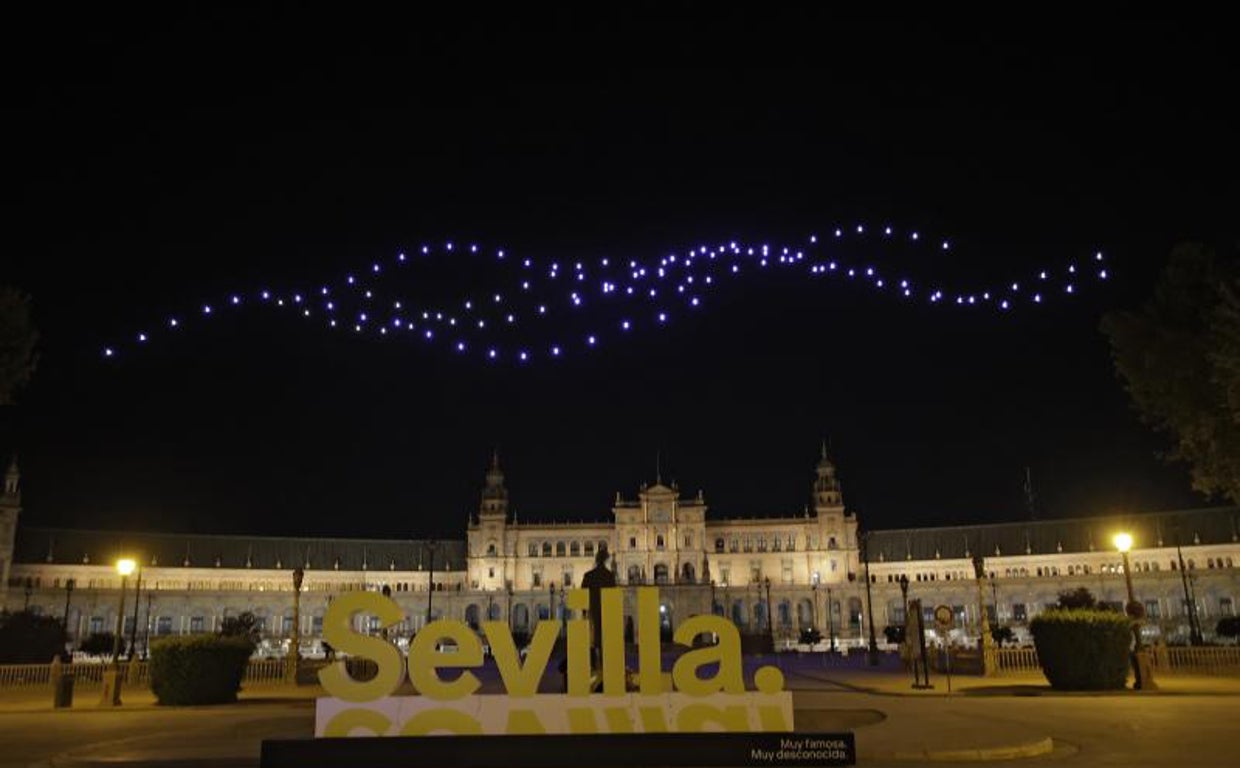 Espectáculo de drones que se suspendió el pasado viernes