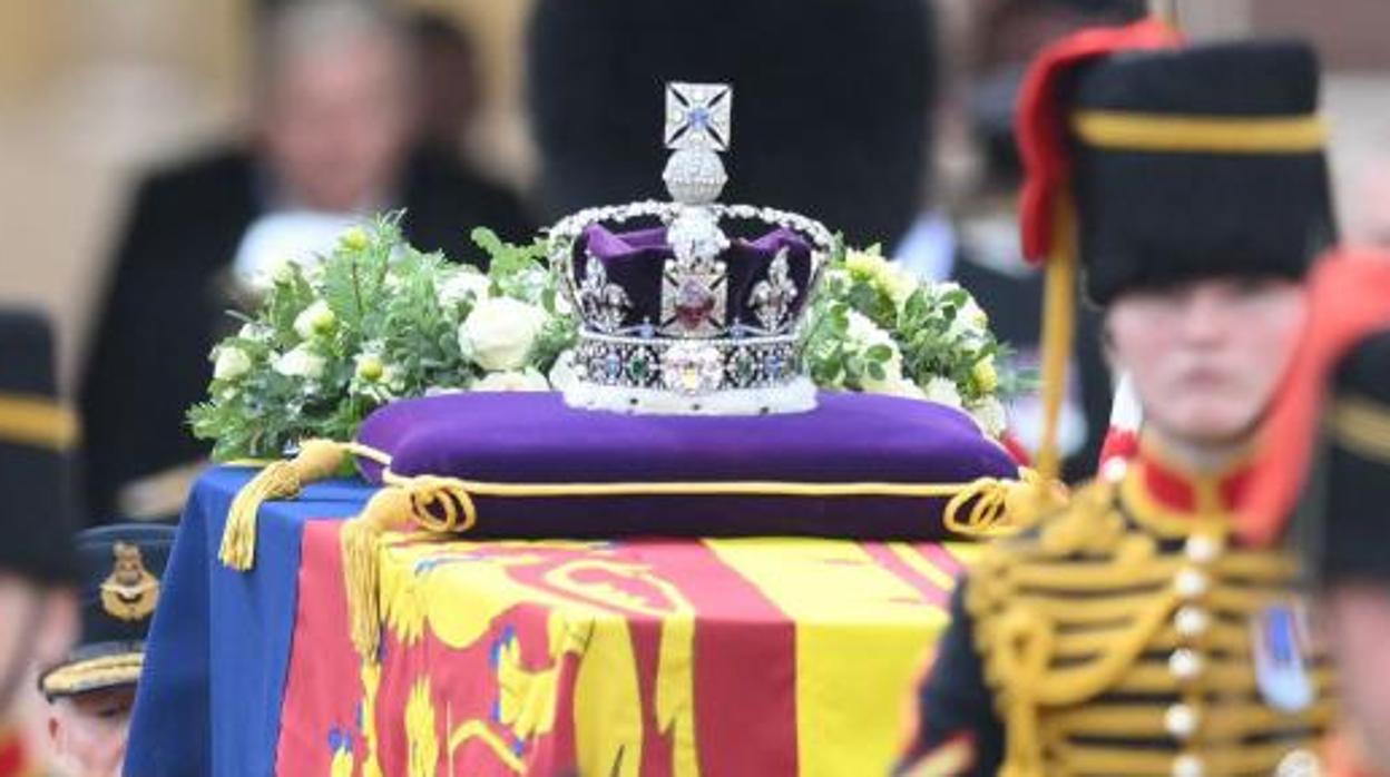 El secreto que guarda el rubí español de la corona imperial británica