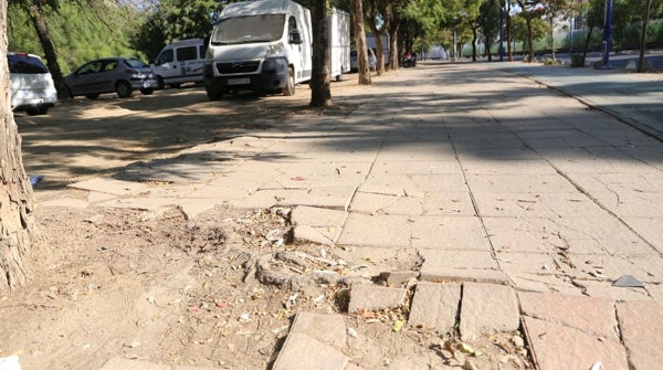 Estos son los cortes de tráfico por las obras para arreglar el pavimento en la Cartuja