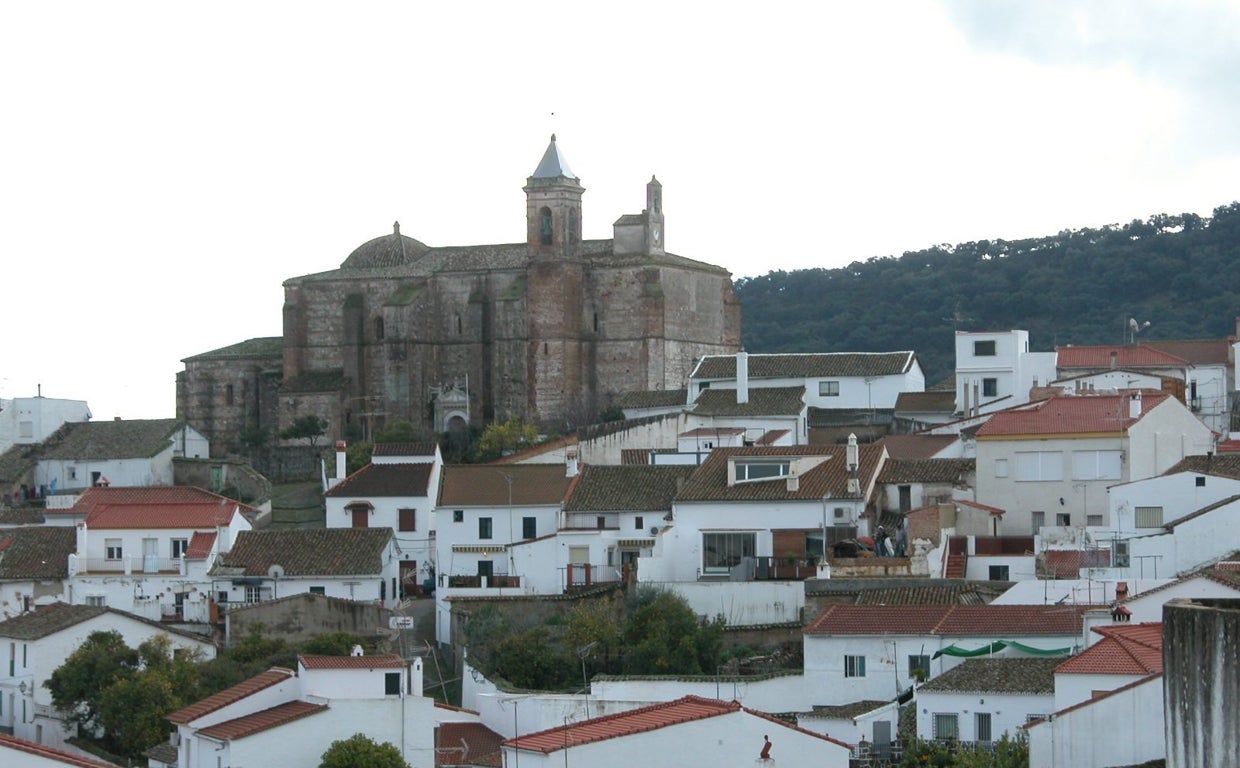 Vista general del municipio de El Castillo de las Guardas