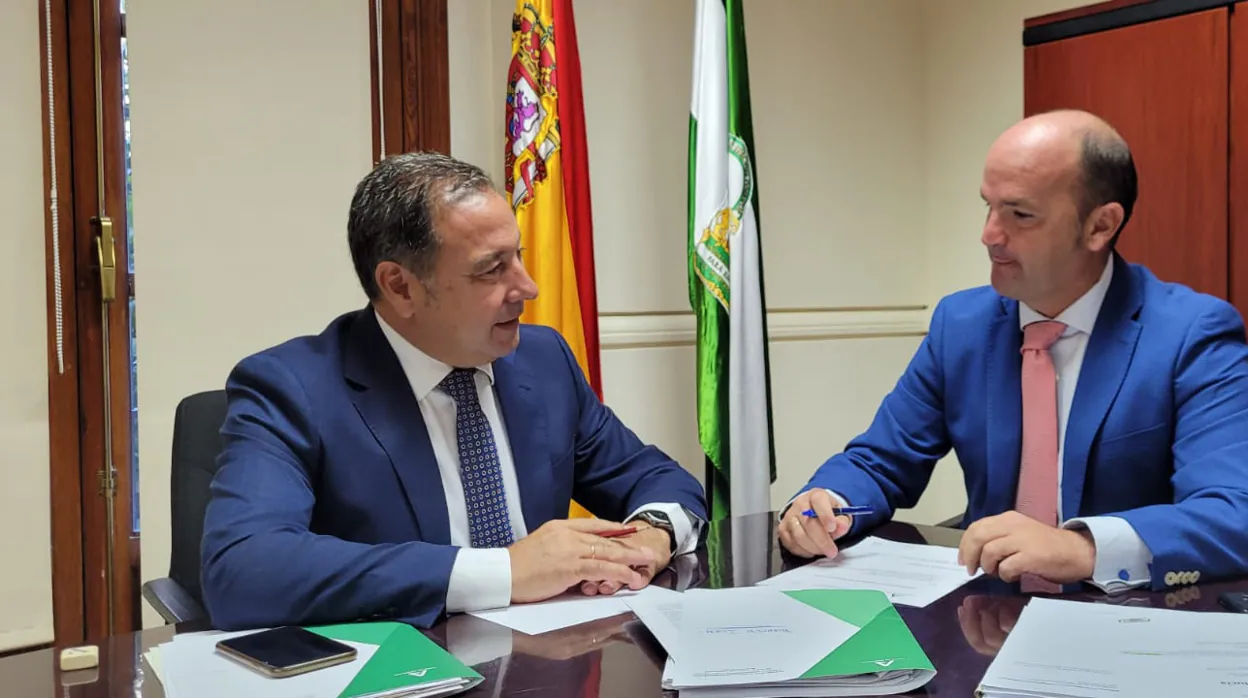 Los sevillanos ahorrarán 83 millones de euros con la bajada de impuestos del Gobierno andaluz