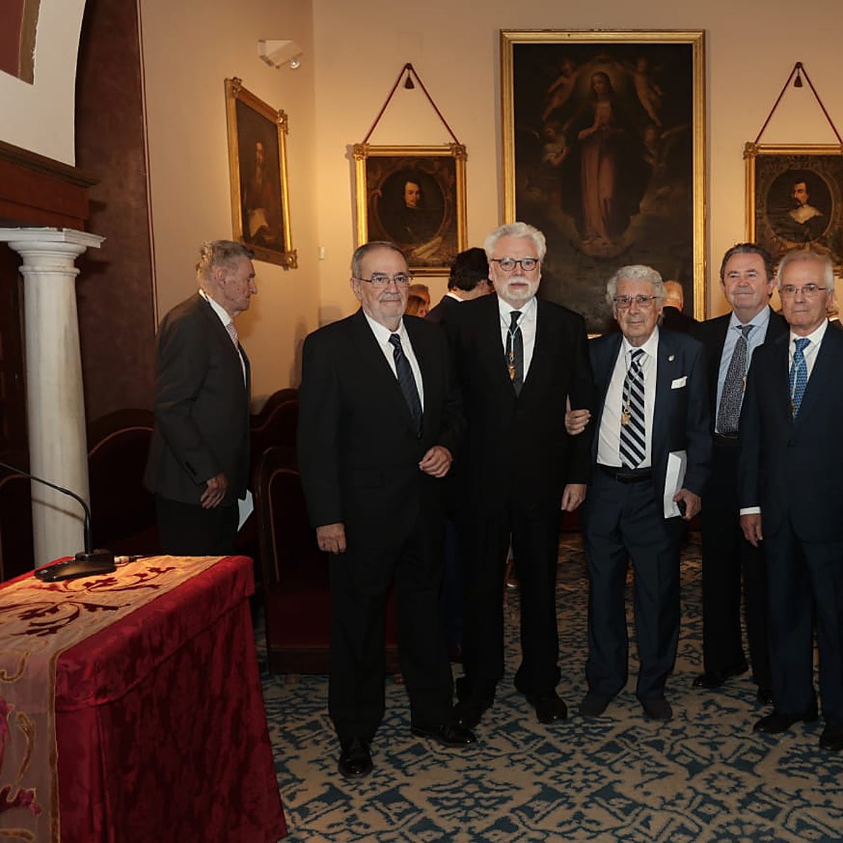 Santa Isabel de Hungría rinde un homenaje a la huella dejada por Rafael Manzano como profesor