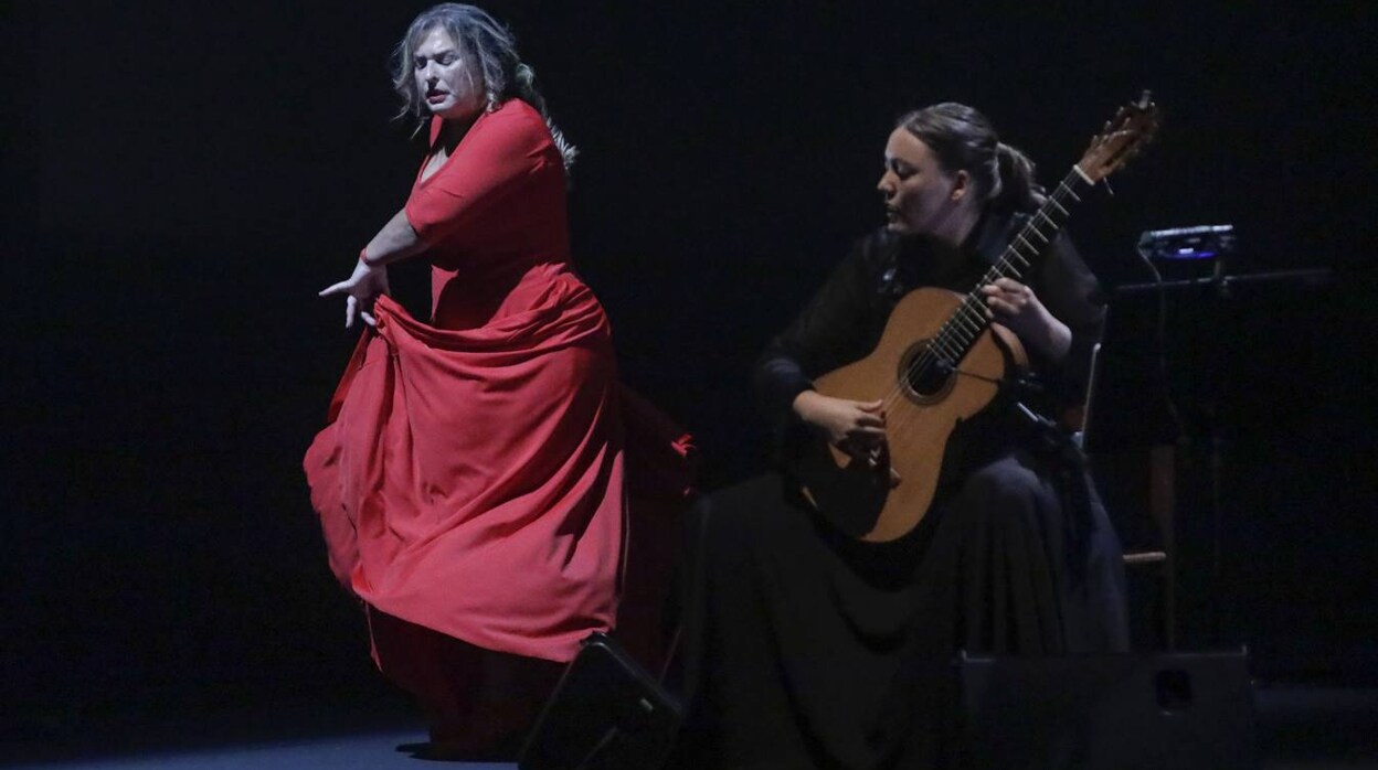 Pastora Galván y María Marín estrenan 'Sinda' en el Lope de Vega