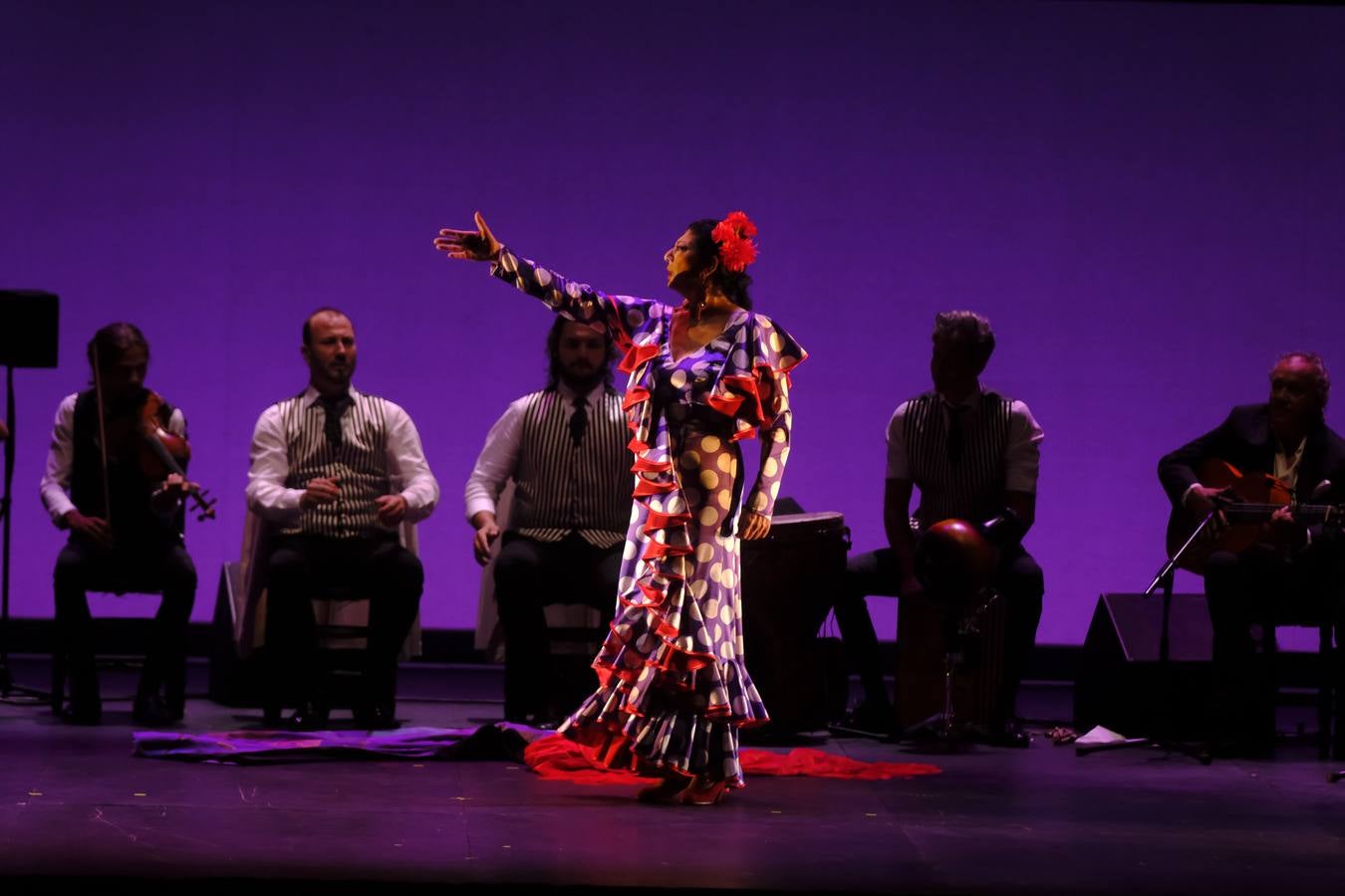 Un momento del espectáculo de Manuela Carrasco en el Teatro de la Maestranza