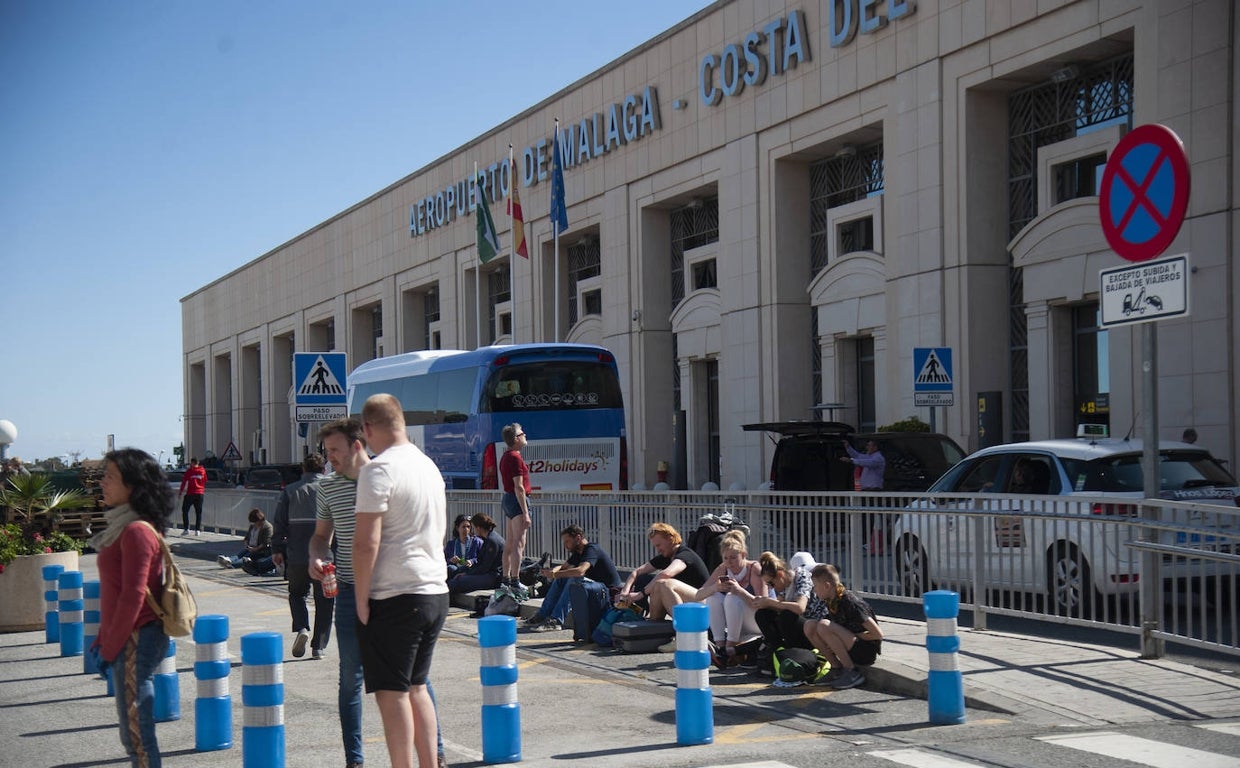 Sevilla se queda sin vuelo directo a Nueva York, que recupera el aeropuerto de Málaga