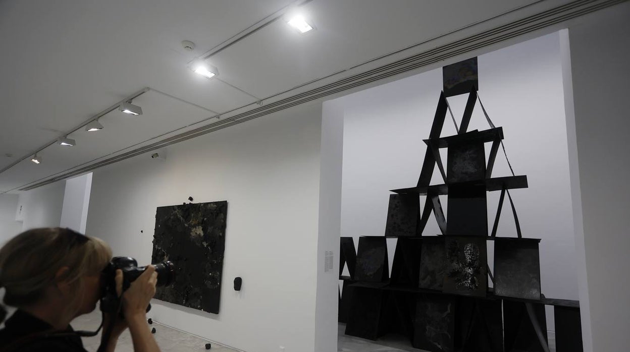 La exposición de Cristina Lucas en el Centro Andaluz de Arte Contemporáneo, en imágenes