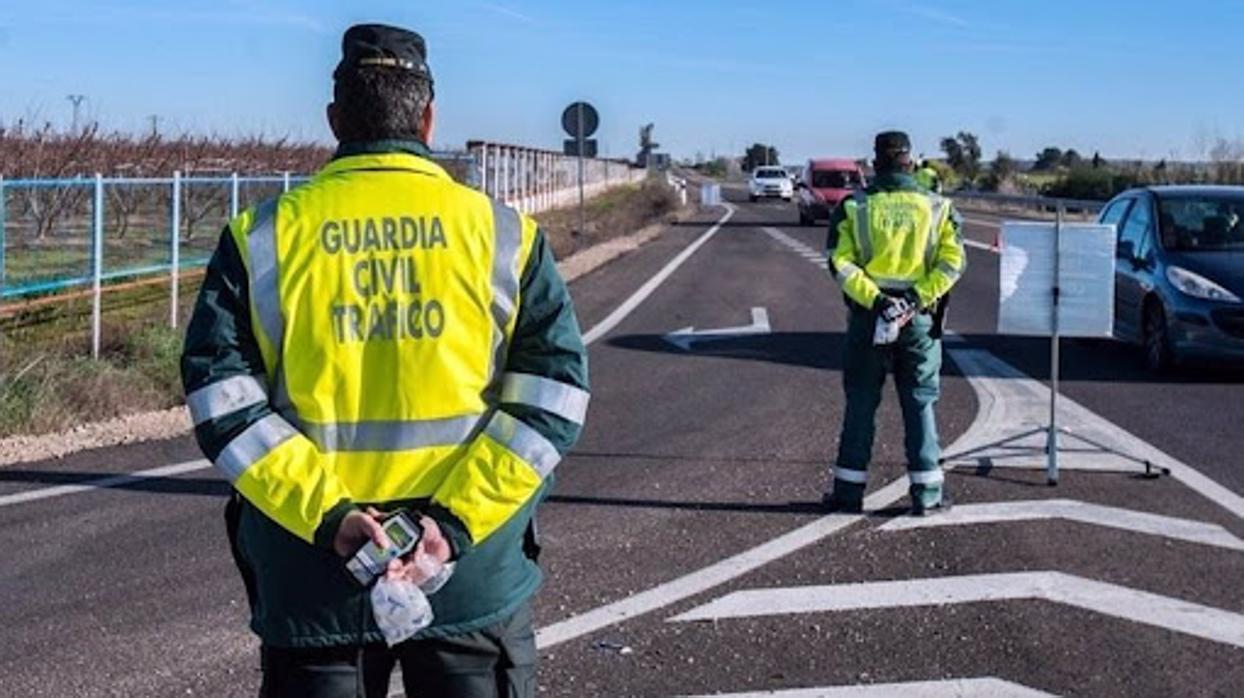 Detenido por atropellar, abandonar y herir mortalmente a otro conductor que se bajó del coche en Sevilla