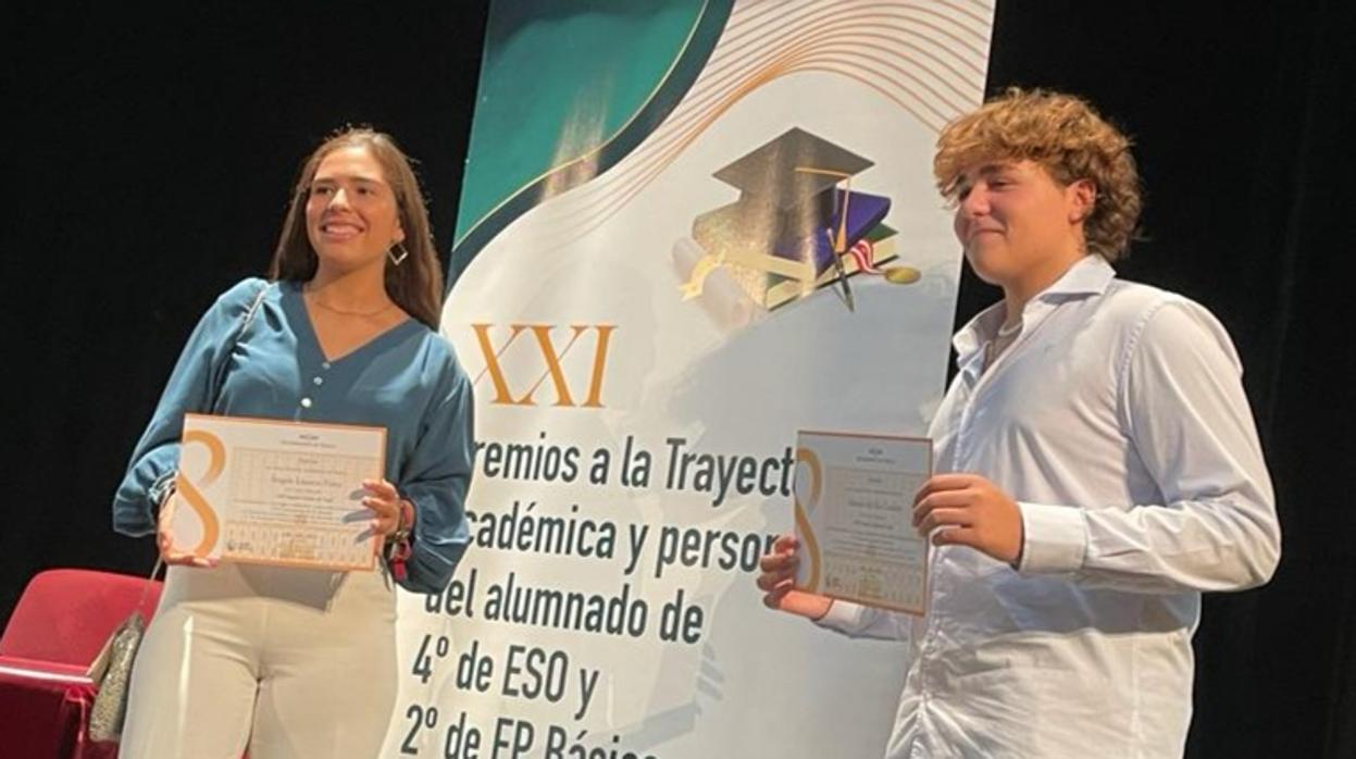 Dos alumnos del Colegio Sagrada Familia de Urgel, premiados por su Trayectoria académica y personal