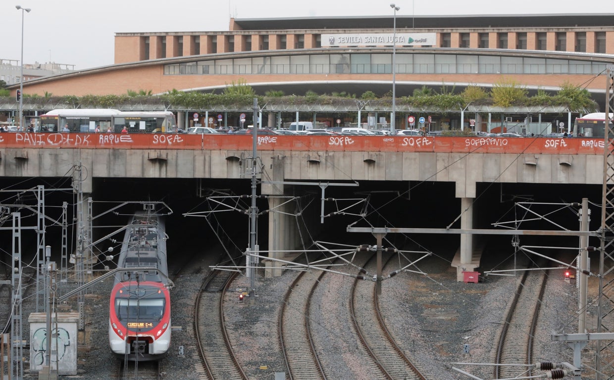 Primer trámite del Estado para conectar por tren Santa Justa con el aeropuerto de Sevilla