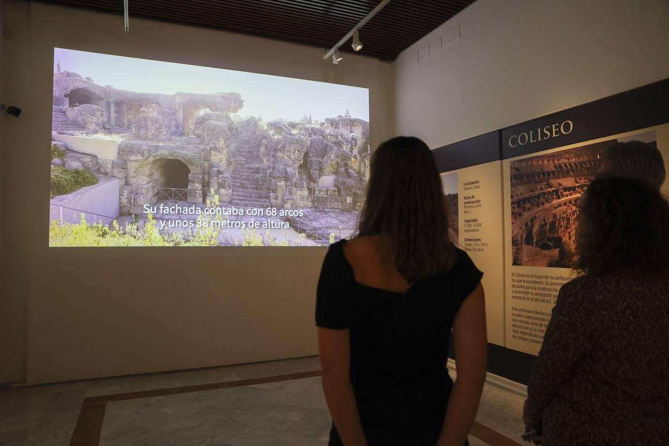 Inauguración de la exposición 'Un coloso para Itálica'.