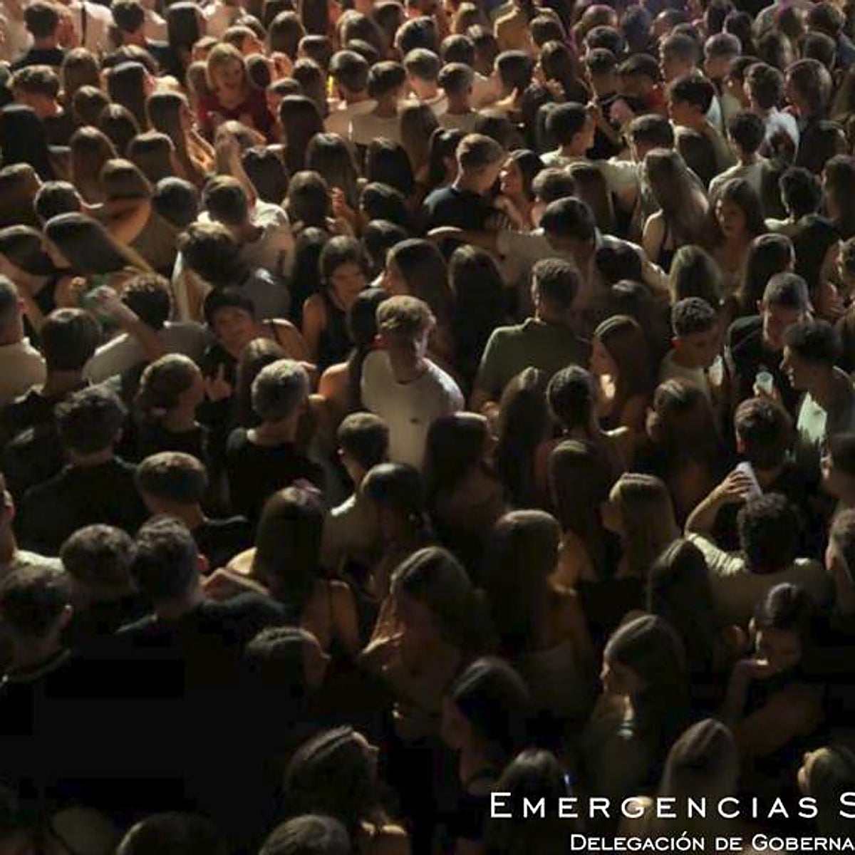 La fiesta de Halloween de Sevilla era «una sauna» al cortarse el agua y el aire