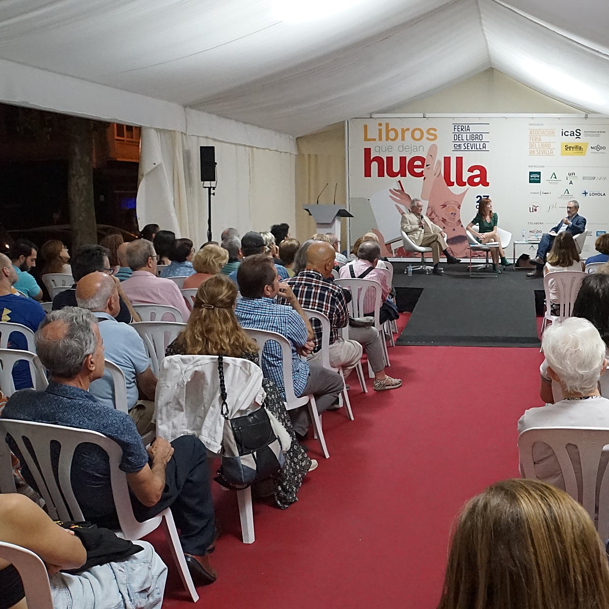 Rivero Taravillo: «Cernuda es un poeta integrado en la lectura de cabecera»