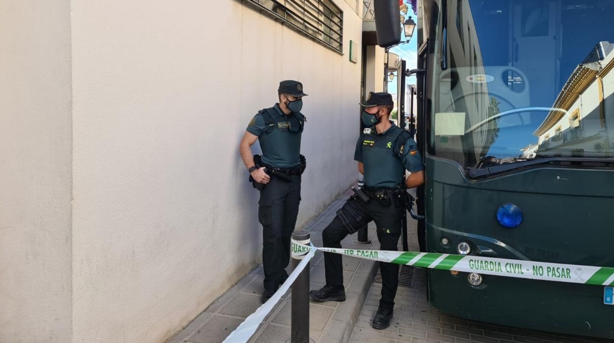 Detenido un joven denunciado por agresiones sexuales a menores en Aznalcázar