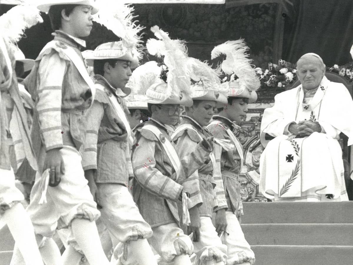 Visita del Papa Juan Pablo II a Sevilla en 1982