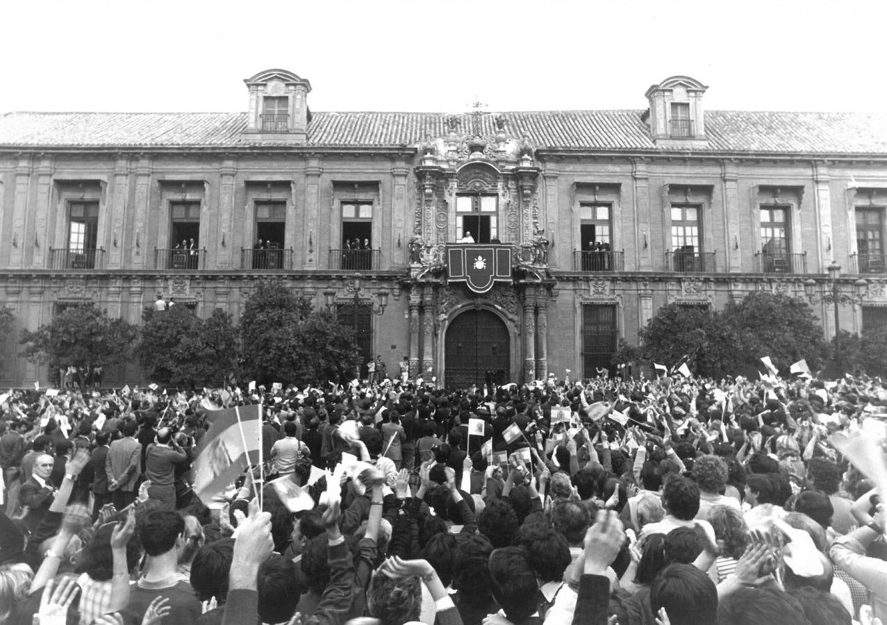 Visita del Papa Juan Pablo II a Sevilla en 1982