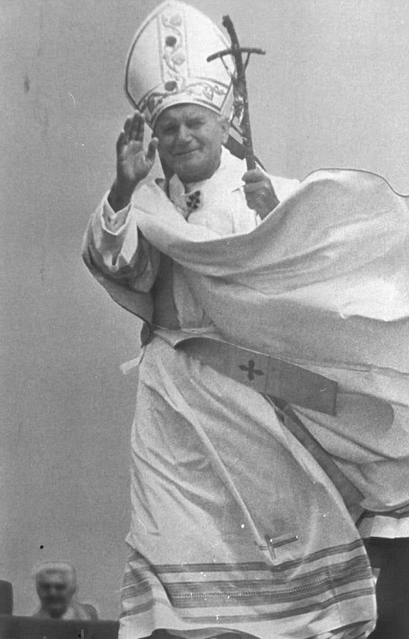 Visita del Papa Juan Pablo II a Sevilla en 1982