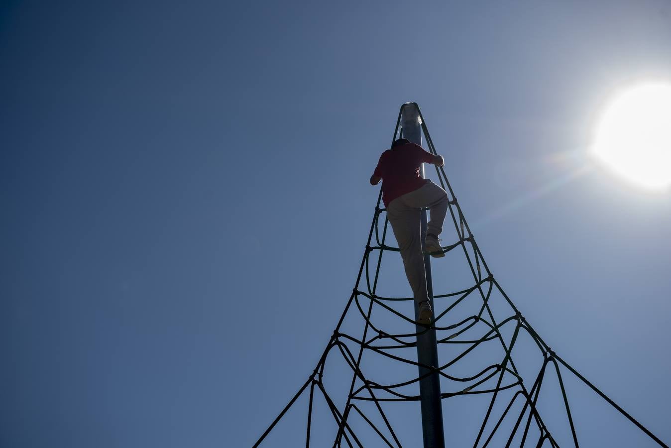 La consejera y la delegada visitaron el parque para ver sus zonas renovadas