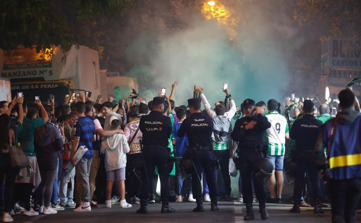 Celebraciones previas al derbi en el Benito Villamarín