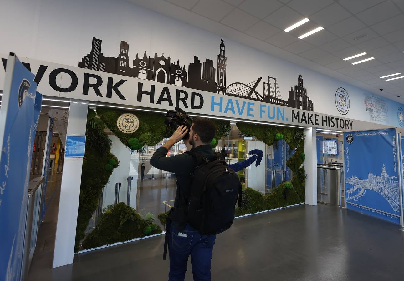 Reportaje gráfico del centro logísitico de Amazon en Sevilla