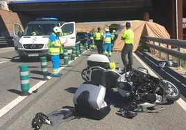 Muere un motorista tras sufrir una caída en Utrera