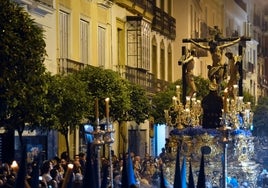 Viernes Santo: el cruce de la Punta del Diamante