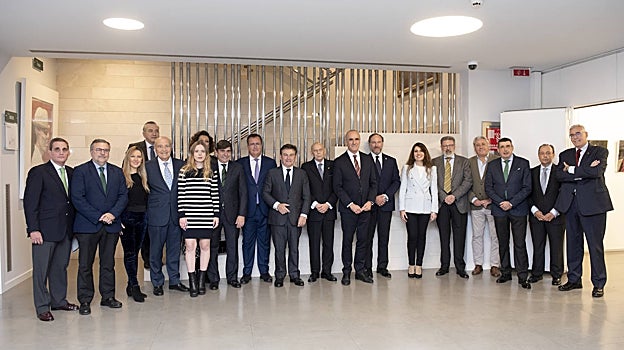 Los Reyes Magos ya tienen cartel anunciador en Sevilla