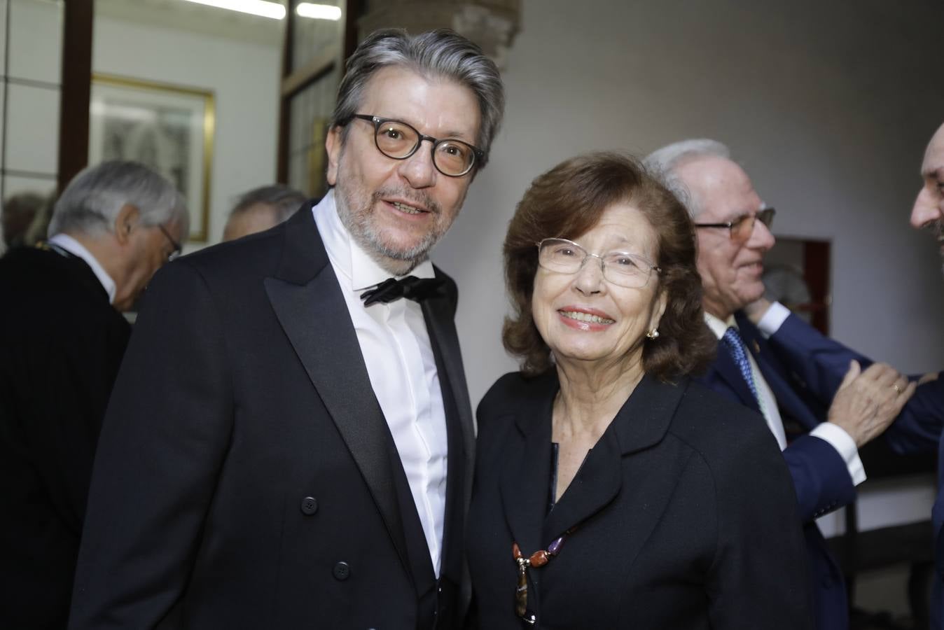 Ingreso de Ignacio Camacho en la Real Academia de Buenas Letras de Sevilla